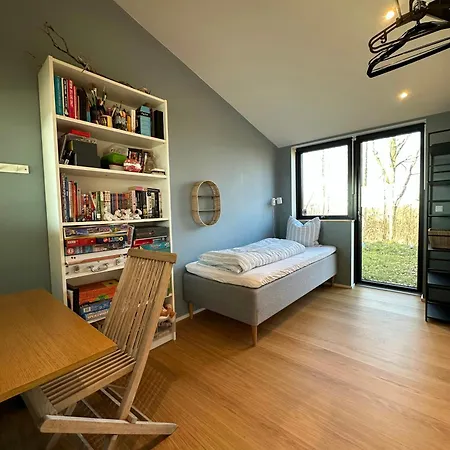 Hojtplaceret Hus Med Formidabel Udsigt Ved Horsens Tatil Evi Odder
